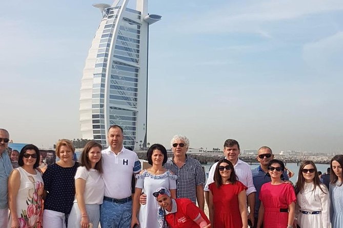 Old and Modern Dubai City Tour - Gold Souk: look, compare, and keep your guard up