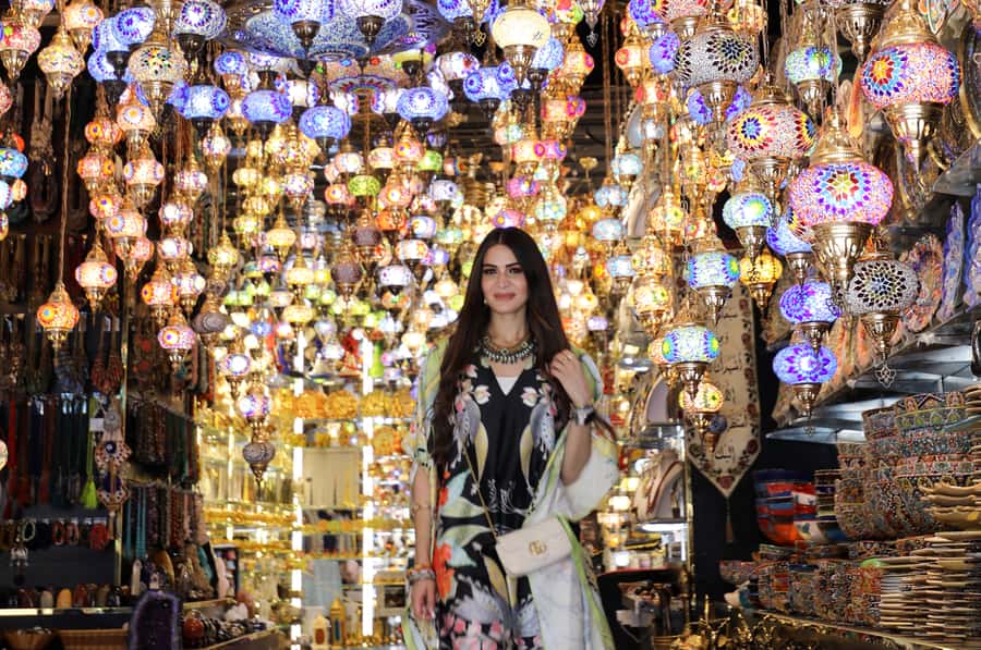 Old Dubai Guided Tour With Photographer: Souks & Street Food - The Gold Souk and Dubai’s trading culture