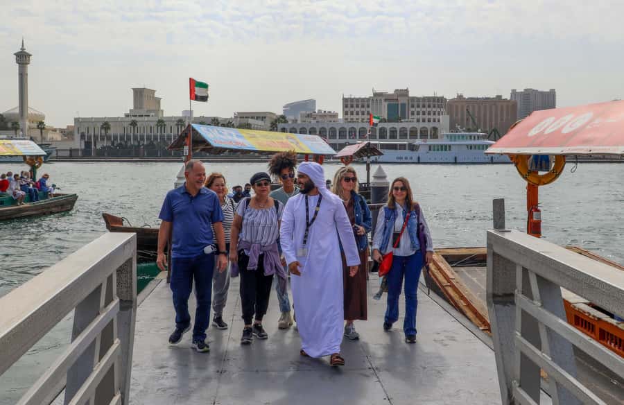 Old Dubai Historic Guided Tour: Creek, Street Food & Souks - Spice Souk: scents, displays, and shopping advice