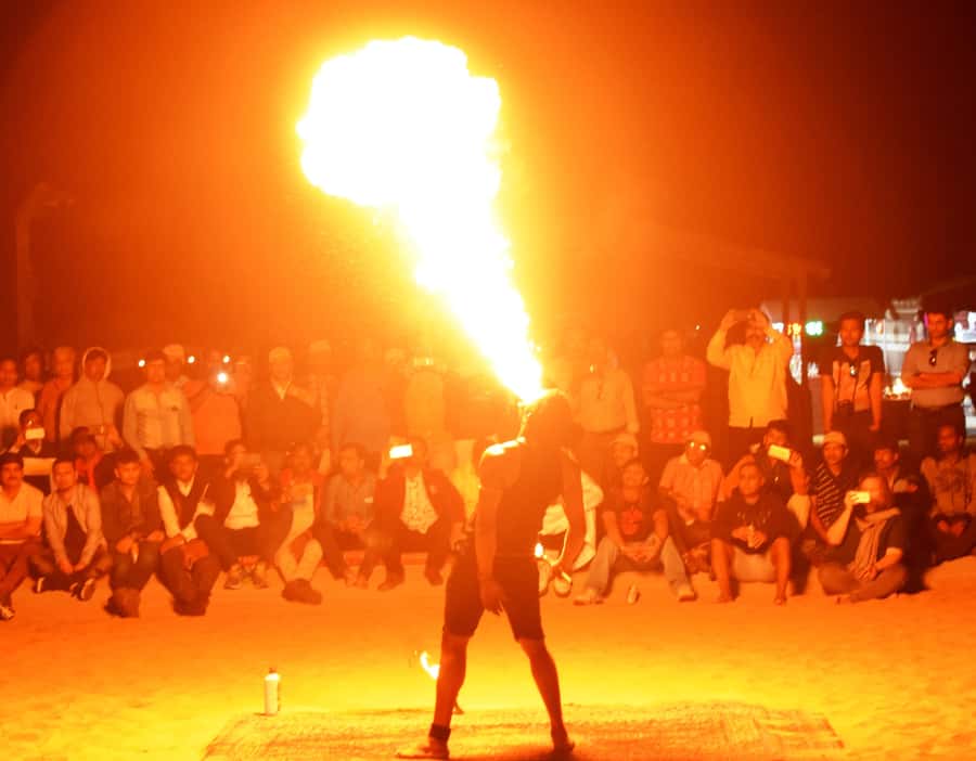 Overnight Dubai Desert Safari with BBQ Dinner - Why staying overnight changes the safari