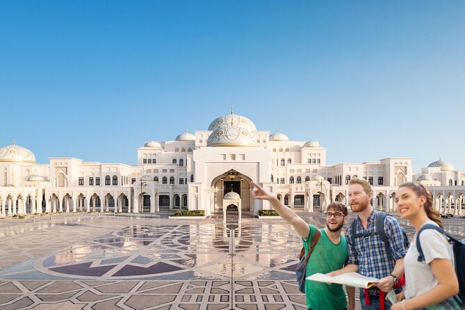 Private Abu Dhabi City Tour - Heritage Village for a look at older Emirati life