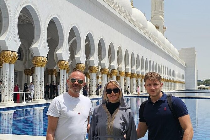 Private Abu Dhabi City Tour with Pick up from Dubai or Abu Dhabi - Yas Island and Ferrari World are photo stops only