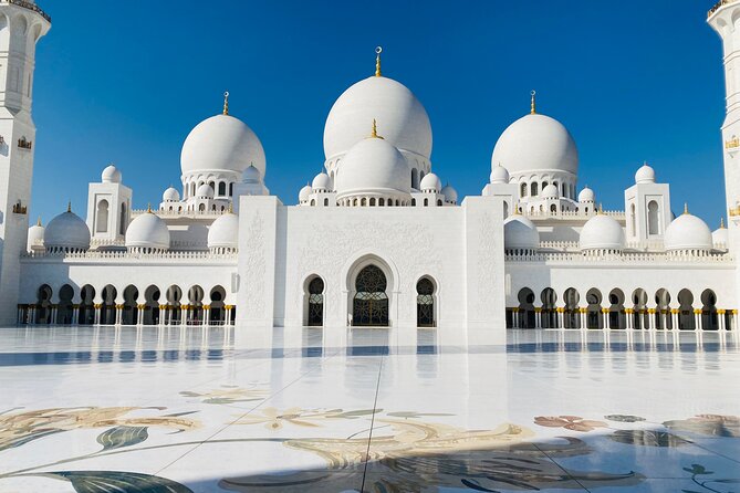 Private Abu Dhabi Half Day City Tour - The Corniche gives you Abu Dhabi’s open waterfront