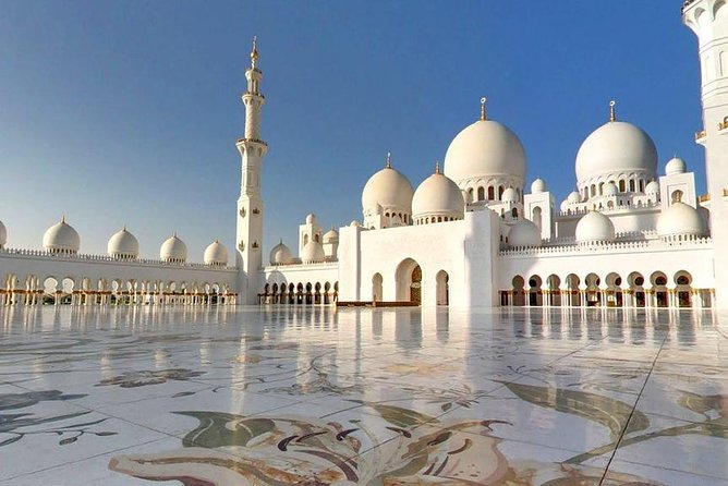 Private Abu Dhabi Sheikh zayed mosque with Louver Museum & Emirates Place Tea - Two hours with art and architecture at Louvre Abu Dhabi