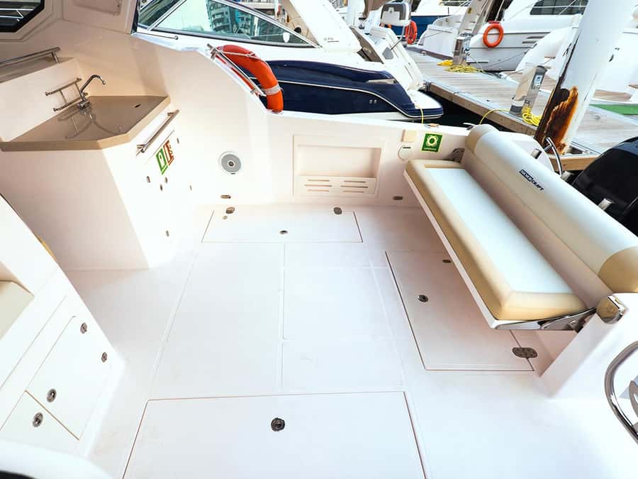 Private Boat Dubai: 36ft - Leaving the marina and passing JBR