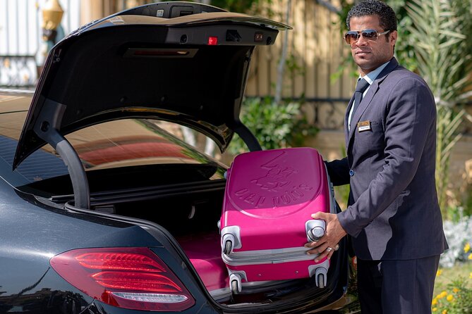 Private Departure Transportation from Dubai City to Dubai Airport - Booking details that deserve a careful check
