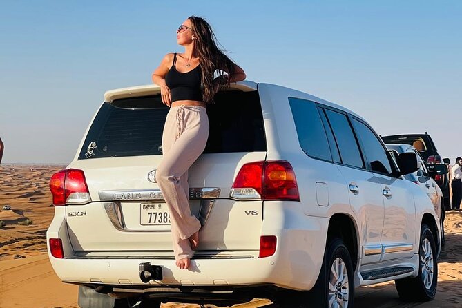 Private Desert Safari With BBQ Buffet Dinner And Live Shows - Sunset photos, costumes, and henna