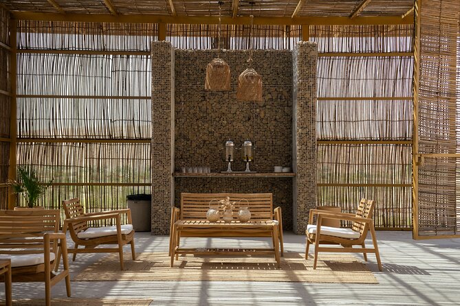 Private Dinner in the dunes in the Mleiha National Park - From your Dubai hotel to Fossil Rock