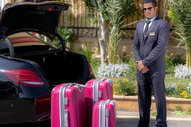 Private Dubai Airport Arrival/Departure Transfer to Dubai City - How the $13 price works for a small group