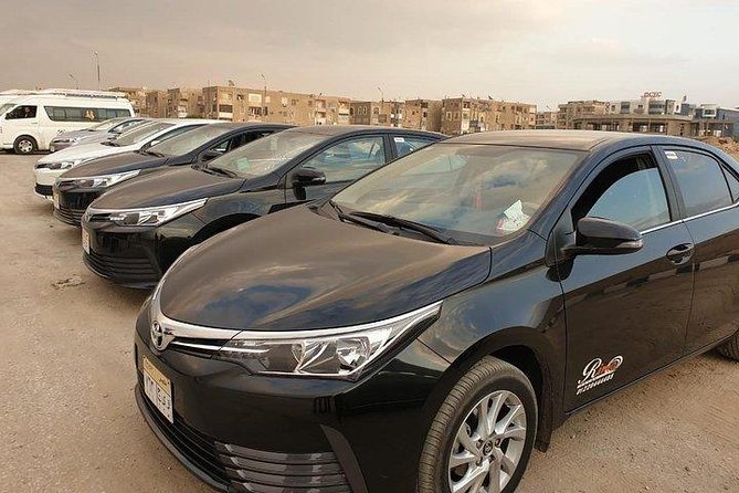 Private Dubai Airport Transfer DXB to Dubai City - Flight tracking and waiting time