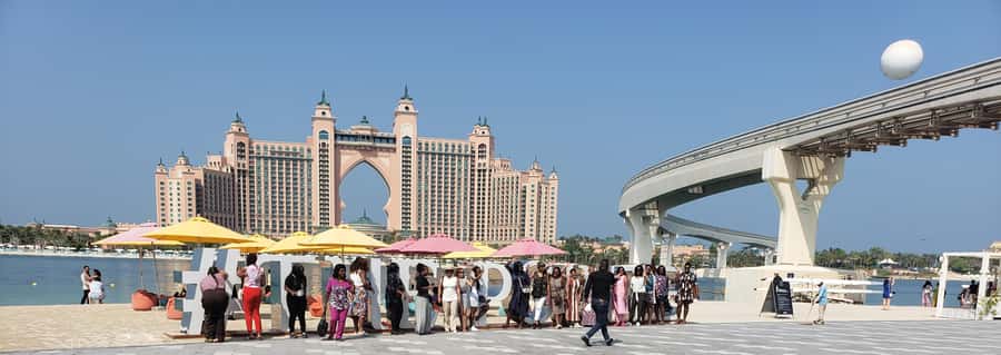 Private Dubai CityTour with Miracle Garden or Global Village - The abra ride and Dubai’s working creek