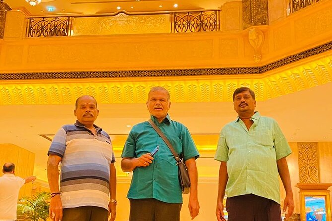 Private Full-Day Abu Dhabi City Tour from Dubai - Emirates Palace in a 15-minute stop