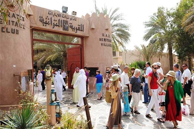 Private Full Day Abu Dhabi City Tour with Pick Up - The Carpet Souk and dates market