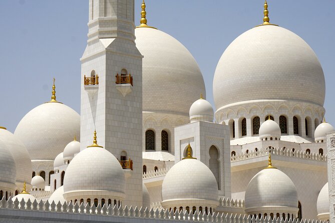 Private Full Day Tour Abu Dhabi City, Grand Mosque & Palace - The return through Saadiyat and Yas Island