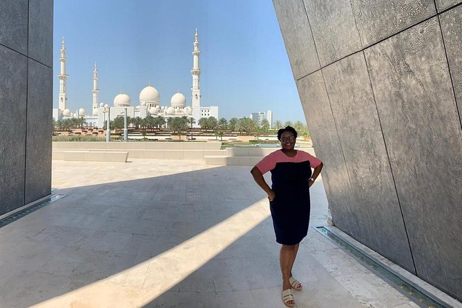 Private Sheikh Zayed Grand Mosque Tour - A few practical details that affect your day