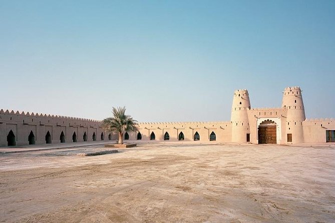 Private Tour: Full Day Al Ain City Tour From Dubai - The drive from Dubai and the camel-racing country