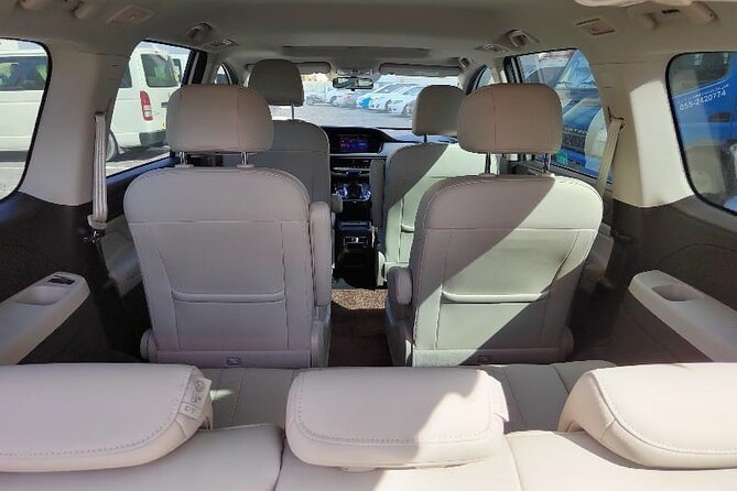 Private Transfer In Dubai - Luggage help and vehicle comfort