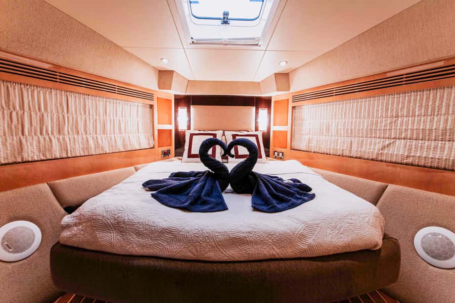 Private Yacht Dubai: 56ft - Timing, sunset, and a caution about trip length