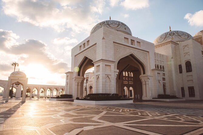 Qasr Al Watan Entry Ticket in Abu Dhabi - Who should book Qasr Al Watan?