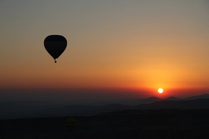 RAK Hot Air Balloon Flight - The 6:00 am start and included transport