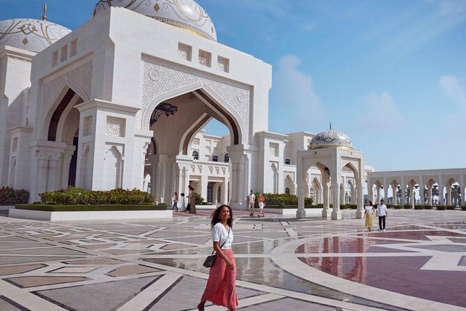 Shared Full Day Guided Tour Visit to Abu Dhabi - Why This Abu Dhabi Day Trip Works for First-Time Visitors