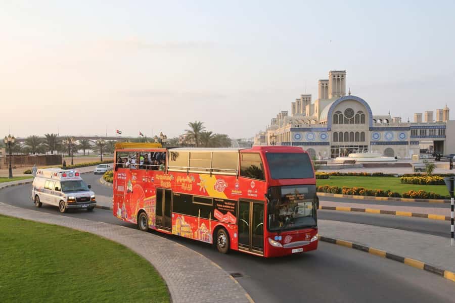 Sharjah: City Sightseeing Hop-On Hop-Off Bus Tour - Start at Central Souq and get your bearings