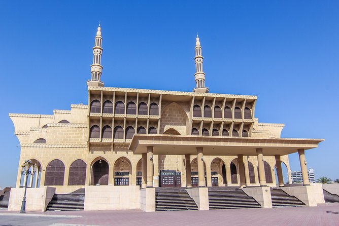 Sharjah City Sightseeing Tour - The Pearl of the Gulf - Souq Al Markazi is more commercial and polished