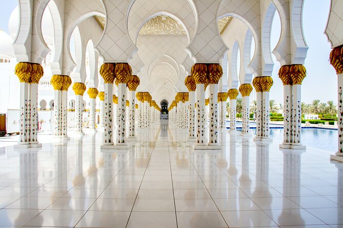 Sheikh Zayed Mosque Half Day Tour in Abu Dhabi - The Ride from Dubai to Abu Dhabi