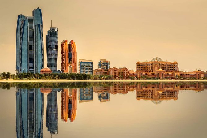 Small Group Abu Dhabi City and Sightseeing Tour From Dubai - Key points to know before you book
