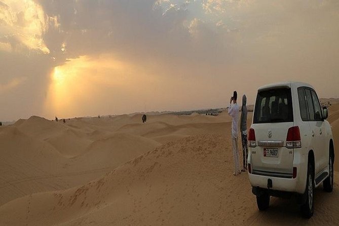 Sunrise Desert Safari from Abu Dhabi - The 4x4 ride through the dunes