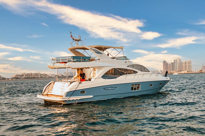 Sunset escape on Bluemoon 64ft from Dubai Marina to Atlantis - Crew service and the human side of the cruise