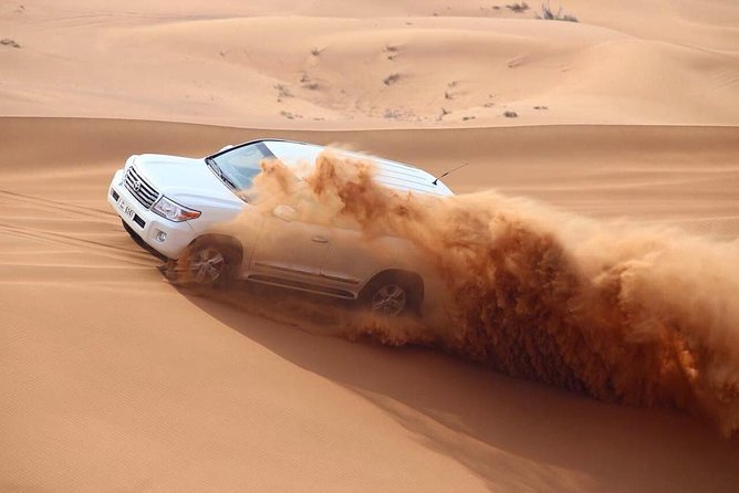 The Sunrise Desert Safari in Abu Dhabi - The 4x4 ride into the dunes