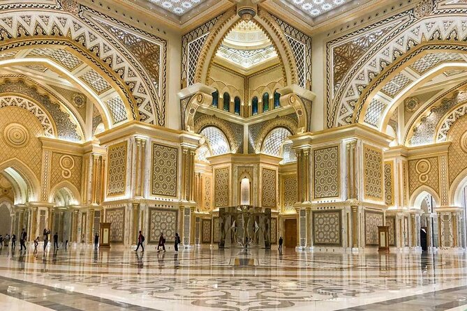 Tickets to Qasr Al Watan & Louvre Museum Abu Dhabi - Who will enjoy this Abu Dhabi combo