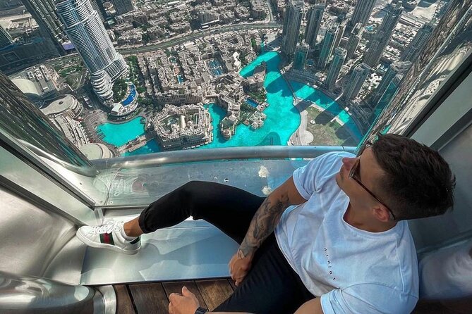 Top of Burj Khalifa & Sky Views Dubai Tour with Transfers - Two Dubai icons in one four-hour outing