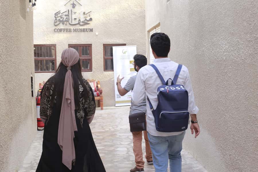 Walking Tour in Dubai. Souks, museums, Local Food Testing - What the $24 price really includes