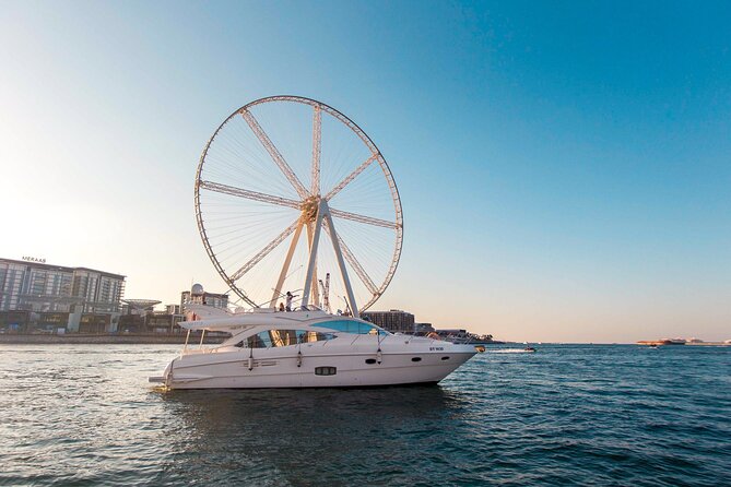 Yacht Trip Dubai : Book 56 ft Premium Yacht up to 21 people - Seeing Dubai from a 56-foot private yacht